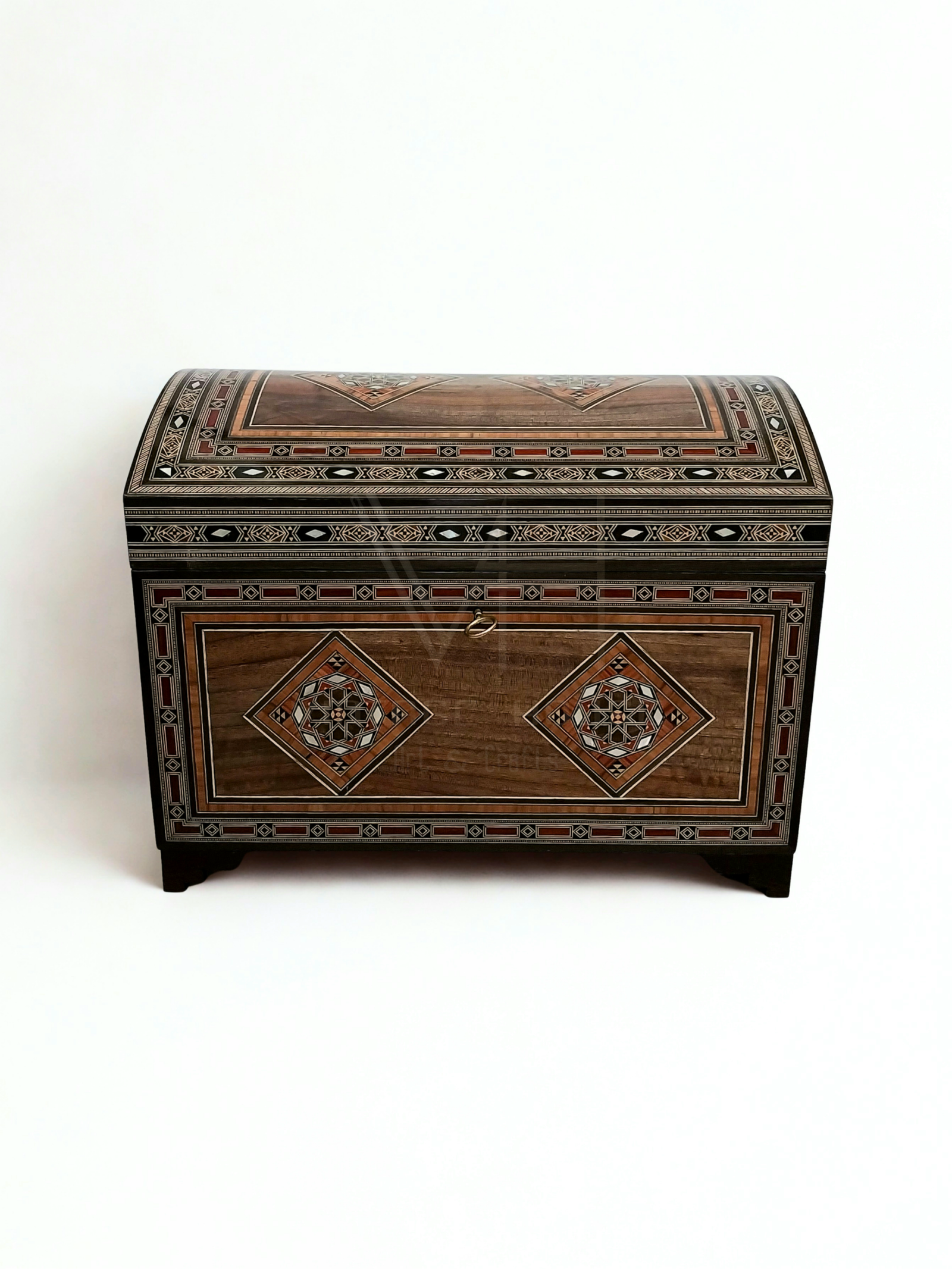 The Levant pearl box