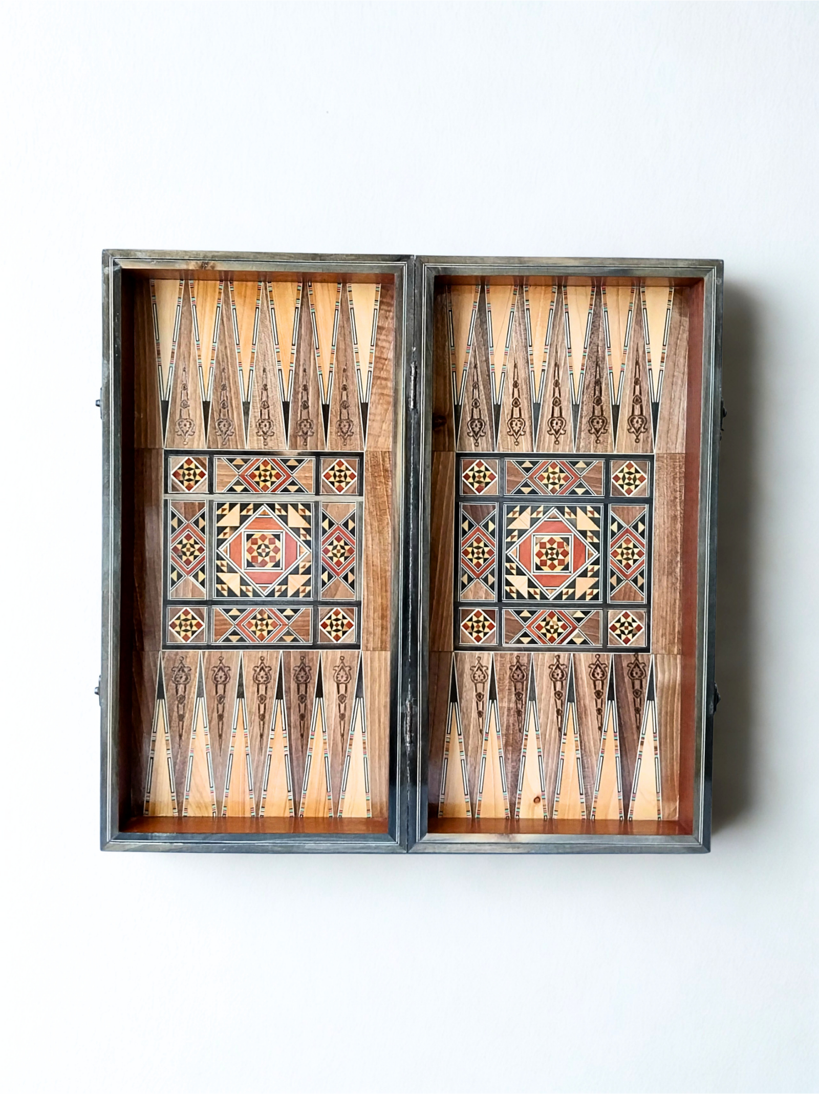 Handmade beech wooden marquetry Backgammon and chess board - Image 5