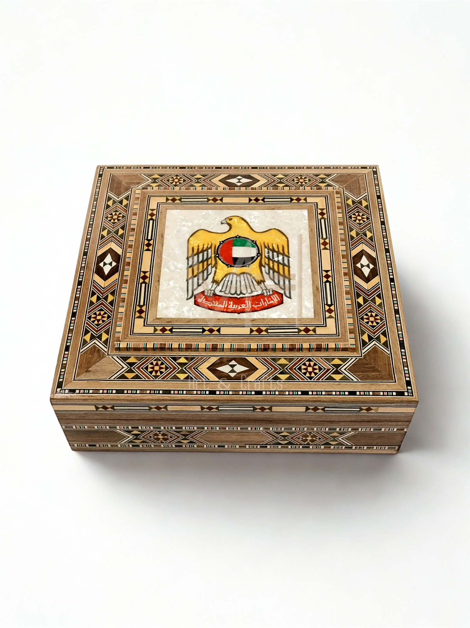 UAE EMBLEM MARQUETRY BOX (MEDIUM)